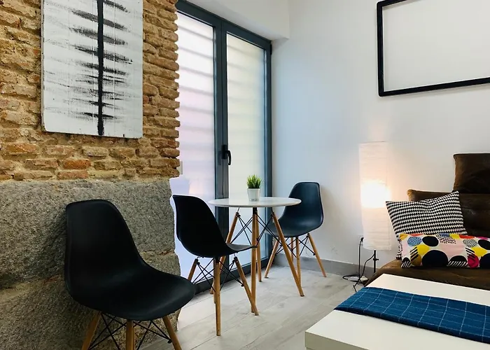 Apartamento con encanto en zona Tirso de Molina-Sol